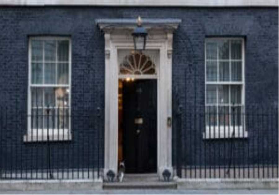 A canapé and a tax raid: Labour’s new love letter to business