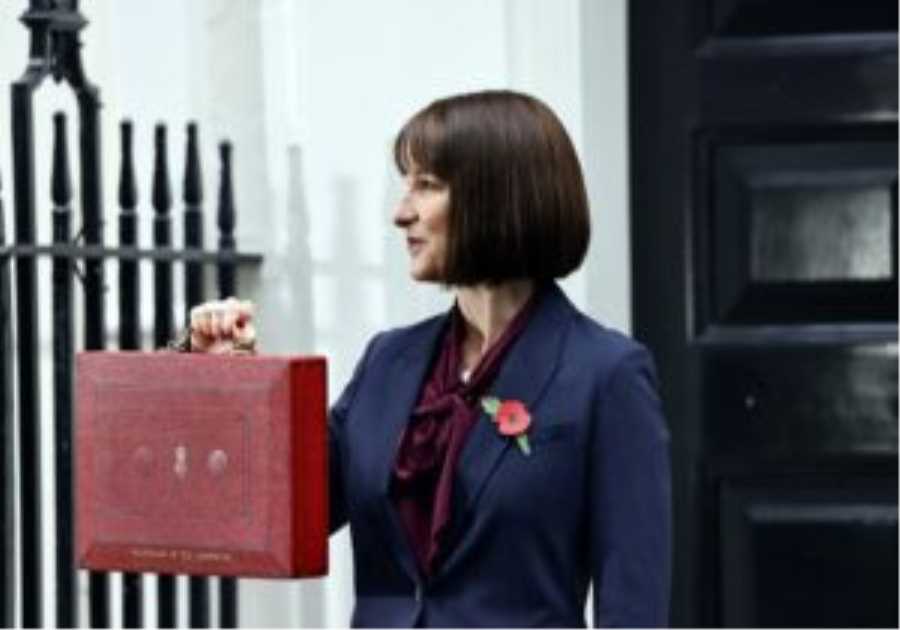 Rachel Reeves urges Labour MPs to unite behind her ‘make-or-break’ Budget