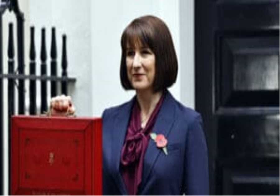 Disposable income falls for fourth consecutive month as one in five Brits can’t cover essential bills ahead of Reeves’ Budget