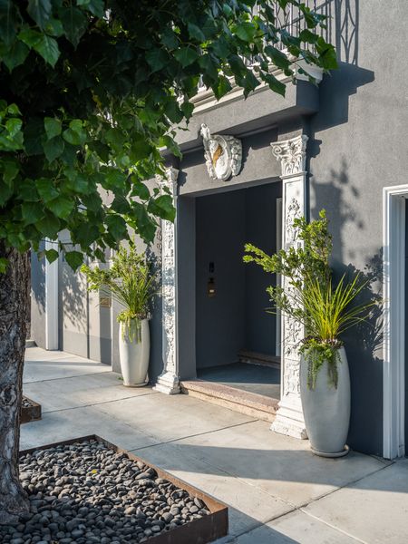 Ornate Details Define This Designer’s $1.6M Home in San Francisco