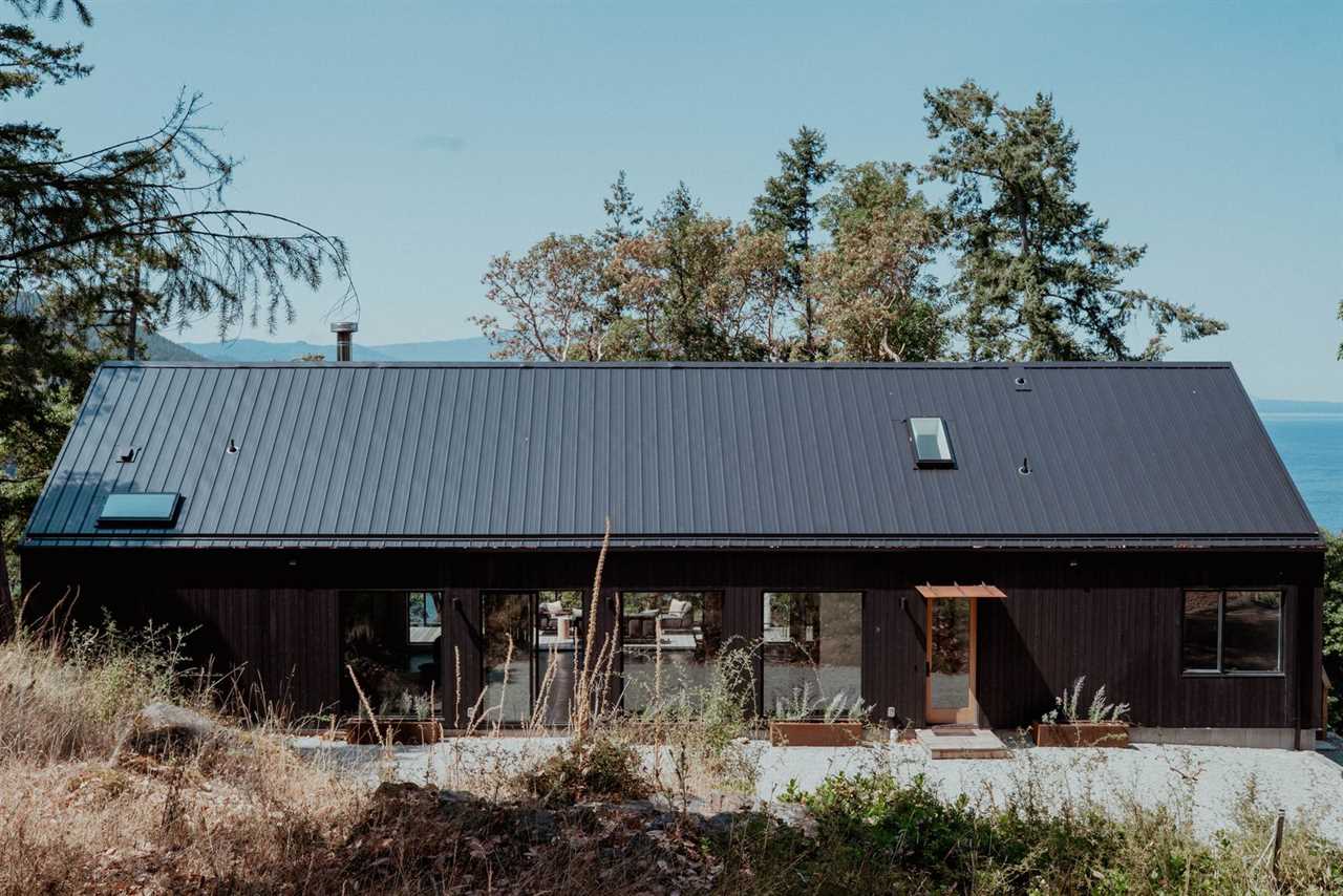 This British Columbia Prefab Builder Isn’t Afraid of Customization