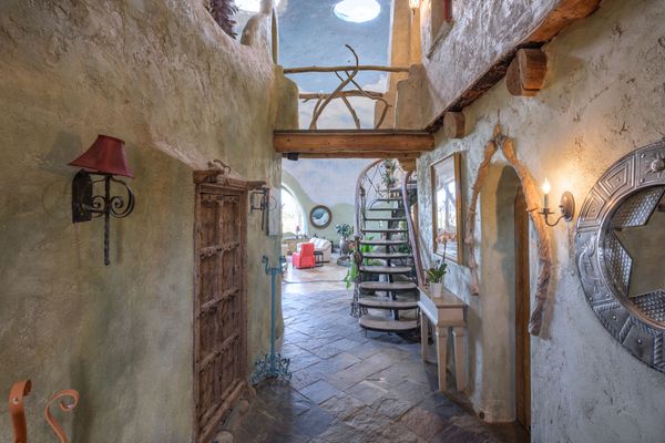 This $1.6M Dome Home Near Taos Is Out of This World
