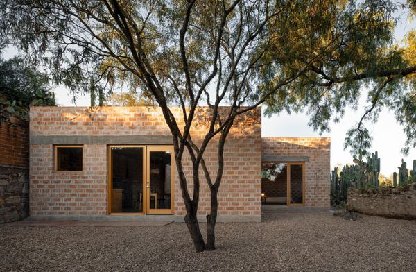 This Brick House Melds Mexican and Nordic Traditions