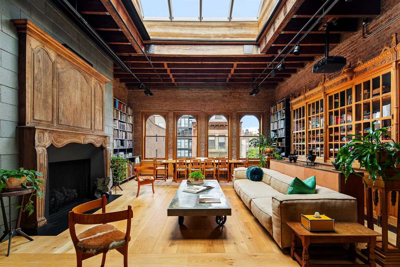 Old-World Details Define This Radically Revamped Manhattan Penthouse Seeking $9M