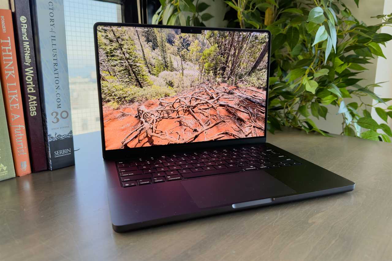 Apple 14-Inch MacBook Pro, M4 Pro/Max - Best Mac laptop for creative work 