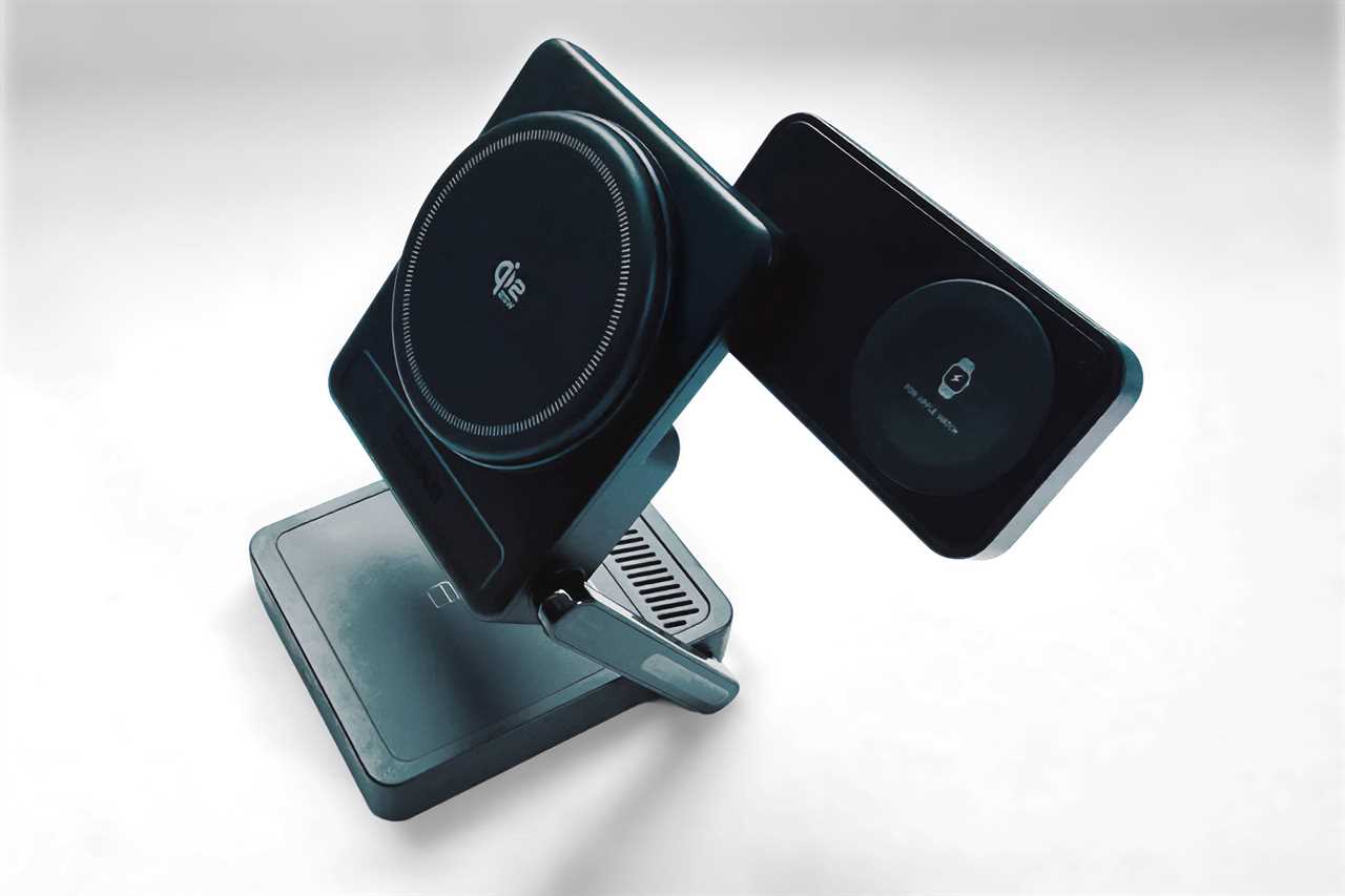 Baseus PicoGo AF21 Portable 3 in 1 Qi 2 2 Wireless Charger side