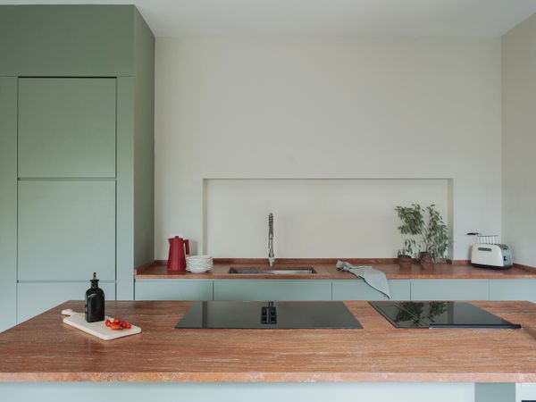 Lloyd Wright’s Usonian Ideas Inspired This ’60s Italian Villa, Now Refreshed for a Family of Five