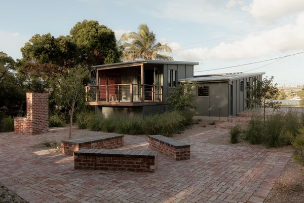 The duo recently moved to Australia from Barcelona, and they drew inspiration from Spanish-style plazas for the home’s backyard.