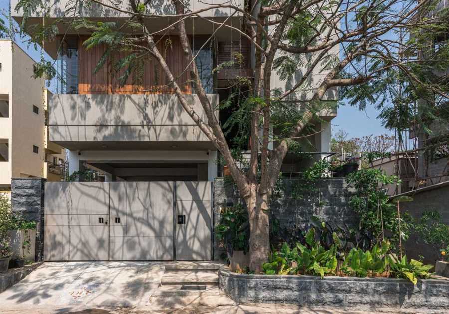 The Skylight Steals the Show at This Vertical Concrete Home in India
