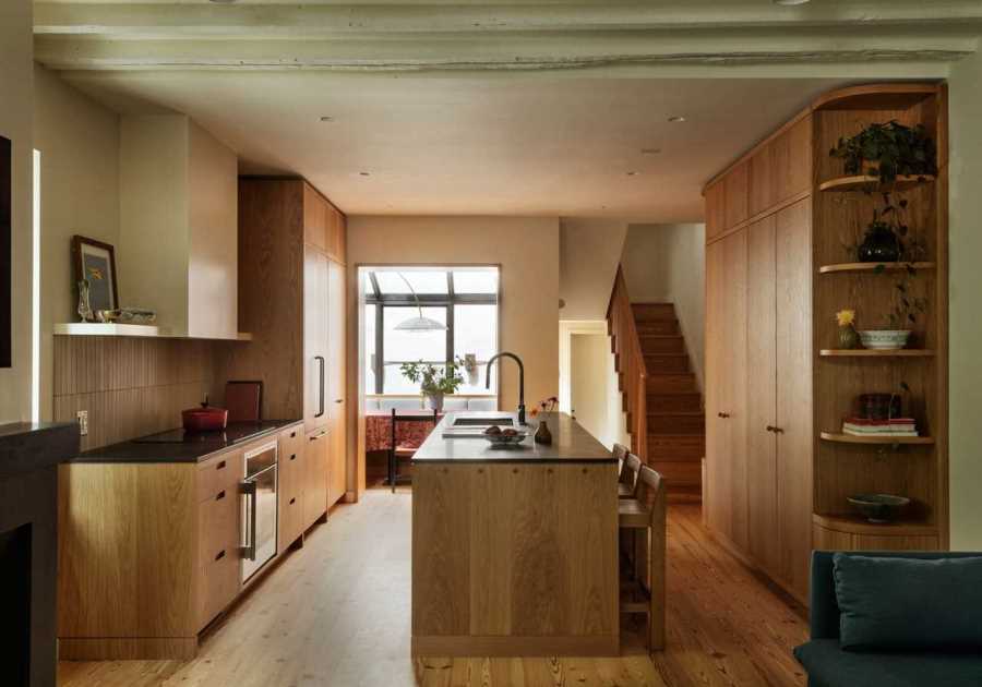 Before & After: Their Rebuilt Philly Town House Makes a Case for the Solarium—and a Bathroom Fridge