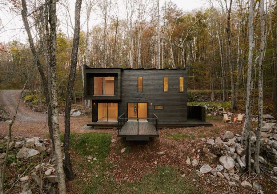 Scoop Up This Solar Powered, Off-Grid Catskills Cabin for $700K