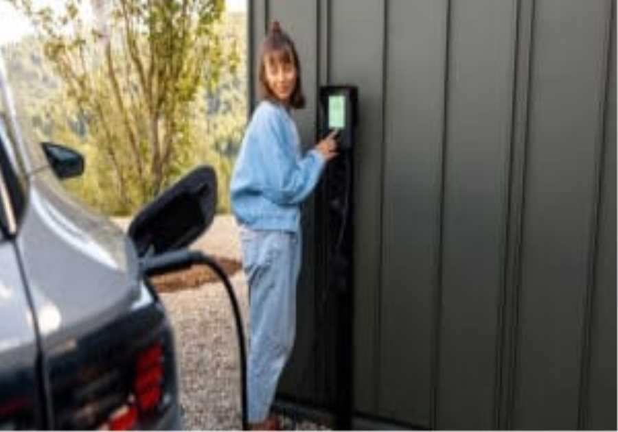 UK electricity demand rises for second year running as EVs, heat pumps and AI drive surge