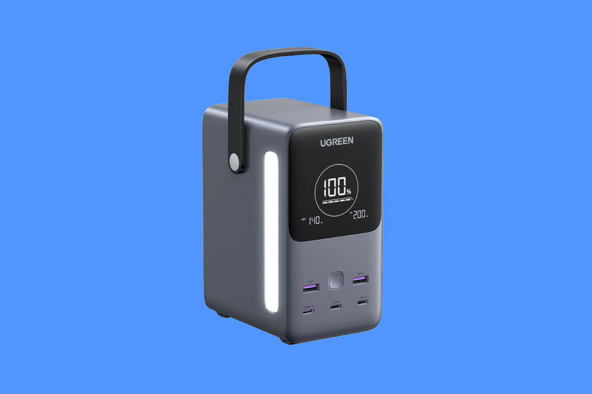 Ugreen 48000mAh 300W Portable Power Bank – Smallest LiFePO4 power station