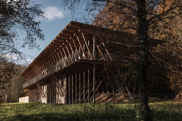All the Materials for This Belgian House Were Sourced Within a 19-Mile Radius