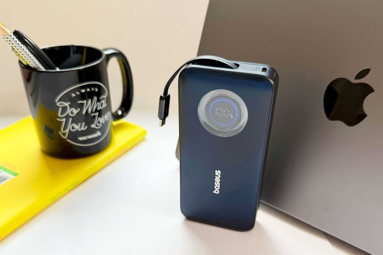 Baseus EnerCore CR11 20000mAh 67W Power Bank – Lightweight 20K laptop power bank