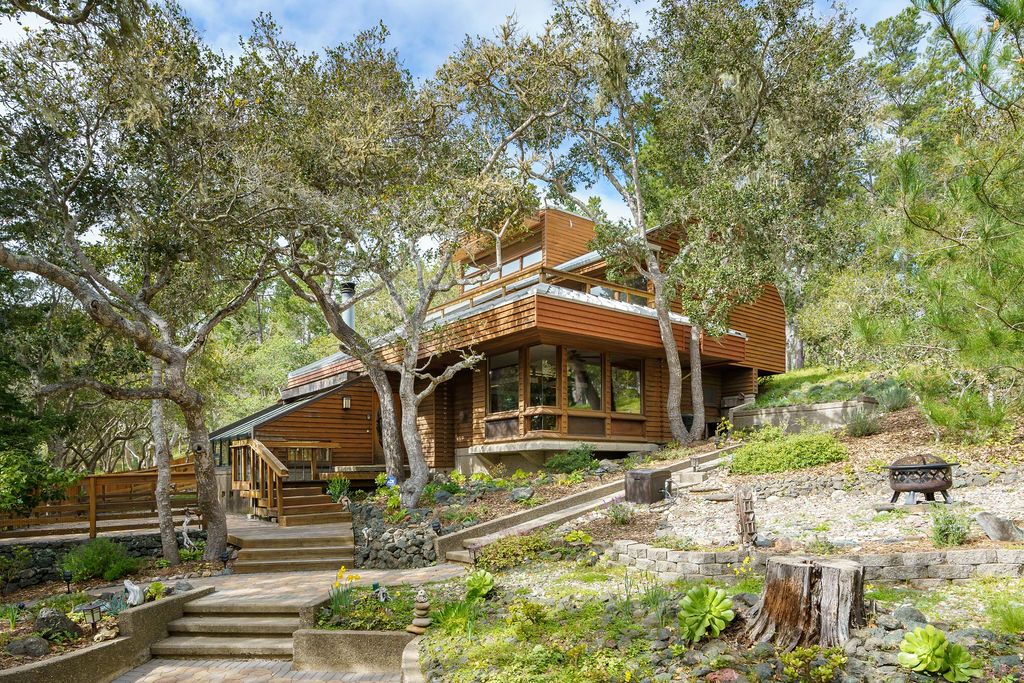 Cabin or Beach House? This $1.7M Cambria Home Splits the Difference