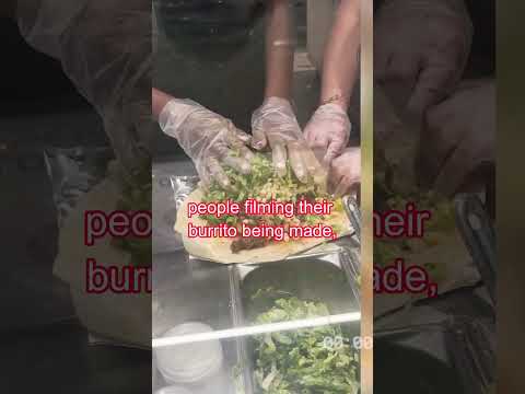 People Started Filming Their Food… Here’s Why