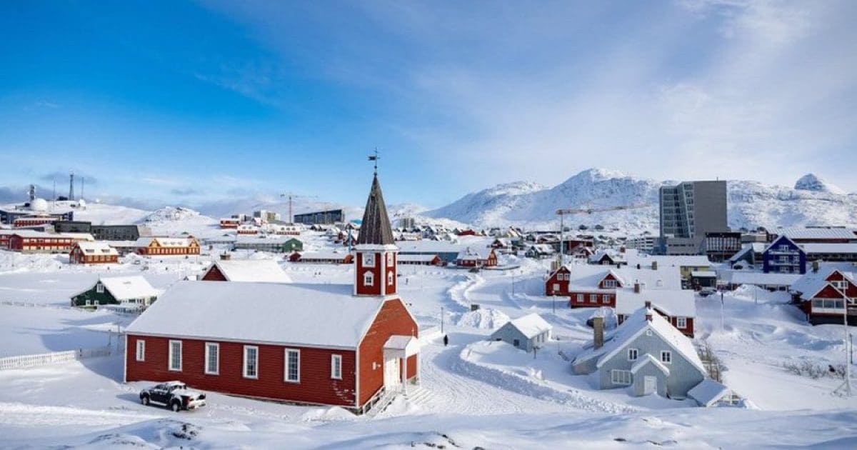 Delusional Rocker Neil Young Gifts Music Catalog to Greenland, Claims It Will Help Them Cope With Trump