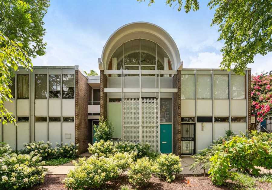 Topped With a Barrel-Vaulted Roof, a Washington, D.C. Midcentury Seeks $510K
