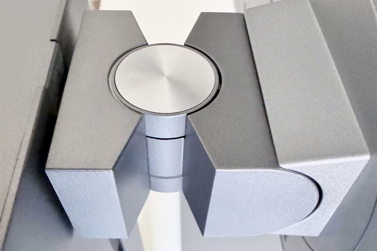 Alogic Edge 5K 40 inch Ultrawide Monitor Stand