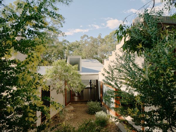 A Stairway to Heaven Forms the Roof of This Cottage Add-On in Australia