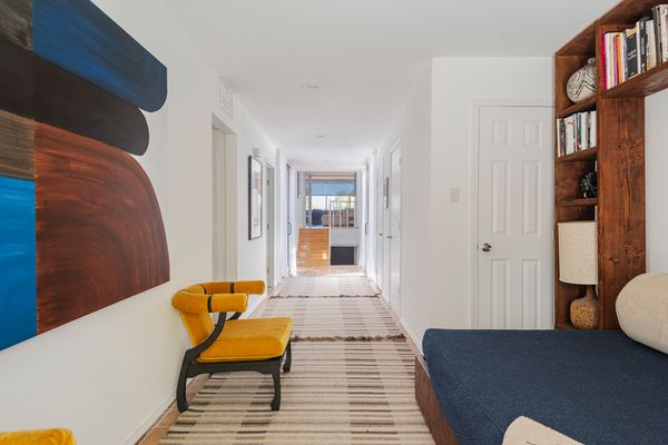 Le Corbusier’s Villa Savoye Inspired This $695K Midcentury in Albuquerque