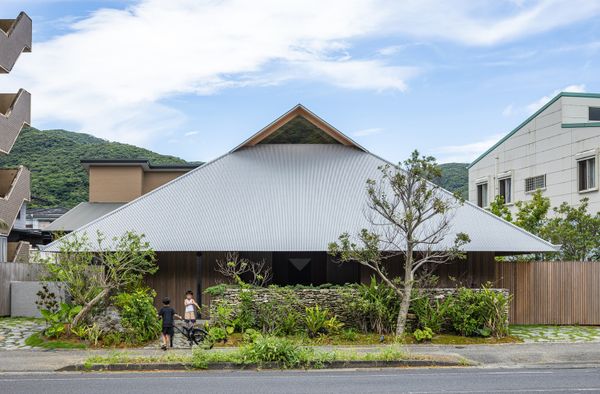 Why This Japanese Architect Cut Power to the Grid Just 10 Days Before Building His Family Home