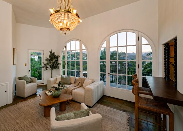 Frank Sinatra’s L.A. Home Just Hit the Market for the First Time in 53 Years