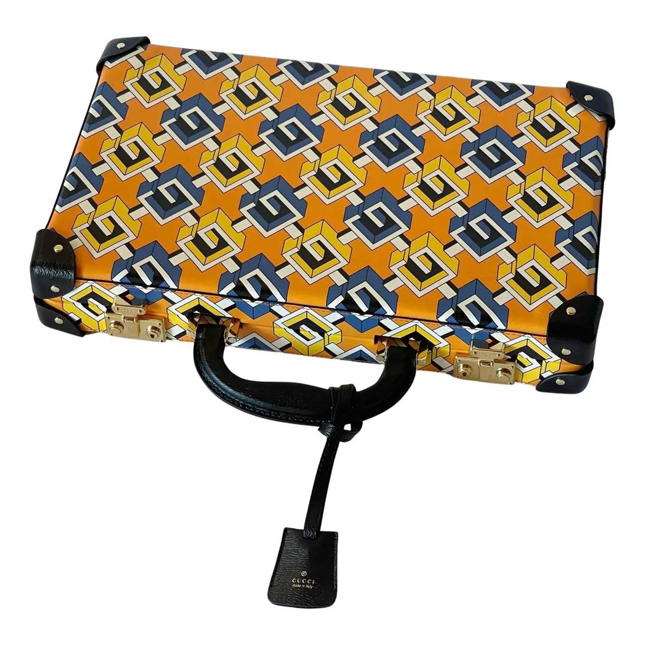 You Won’t Want to Look at Your Phone With These Well-Designed Tabletop Games Around