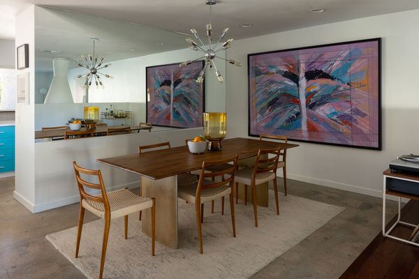 For $1.8M, a Palm Springs Midcentury That Feels Like a Trip to the Tropics