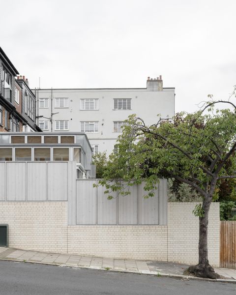 A London Home’s Glassy Addition Gives the Owners Room to Grow