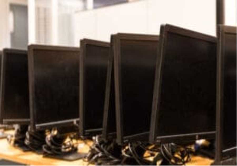 New wave of ‘zombie’ companies faces collapse as financial distress surges