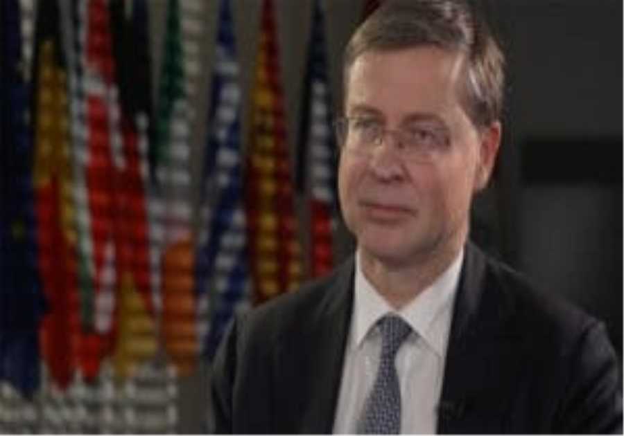 EU has ‘open mind’ on UK customs union talks, commissioner says