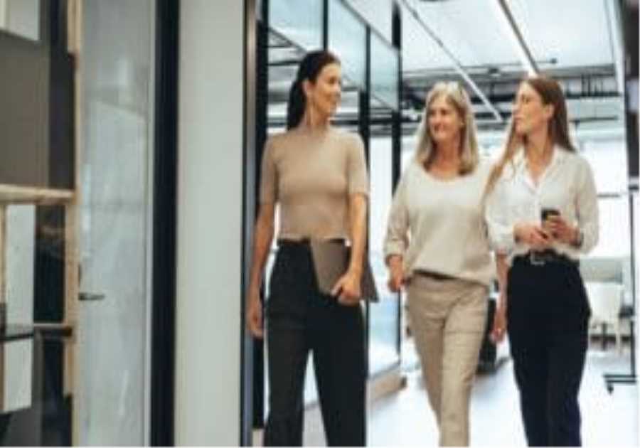 Women in tech and finance face higher risk of AI job losses, City of London report warns