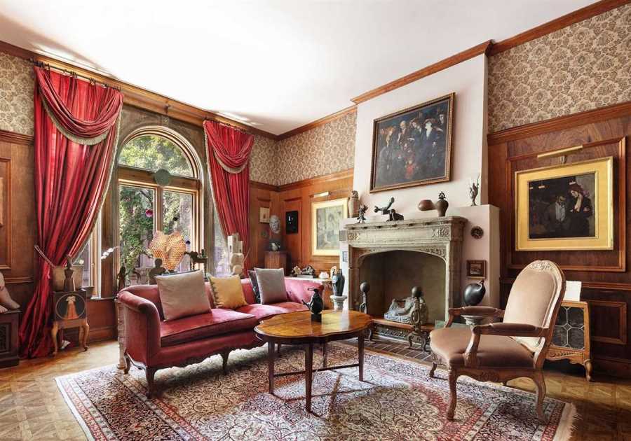 After 55 Years, Two Broadway Veterans Are Selling Their 31-Room NYC Mansion for $7M