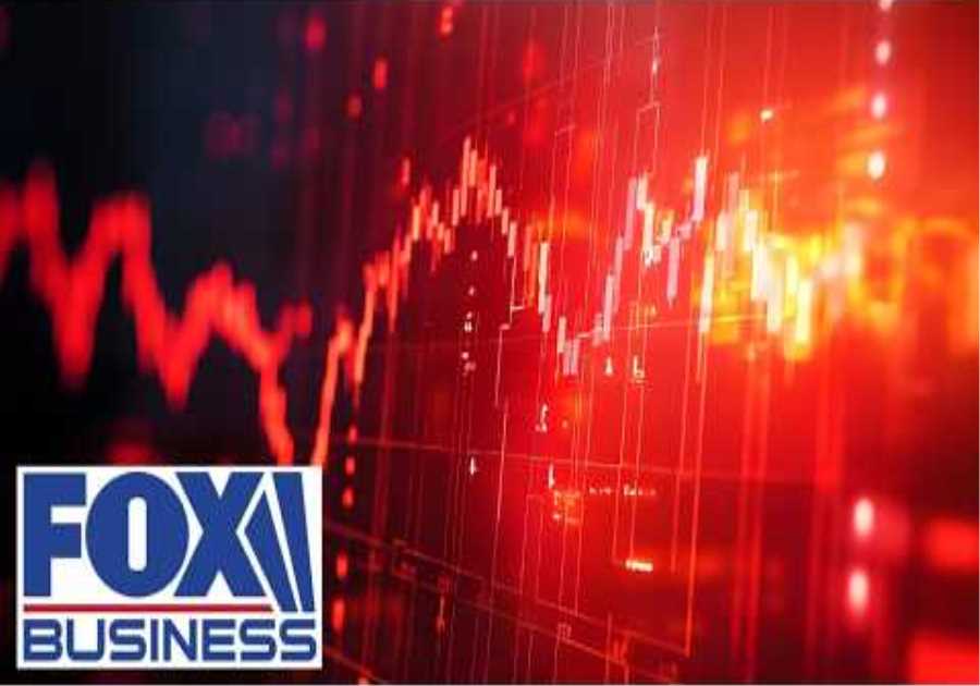 ‘WALL OF WORRY’: Economist sounds alarm on new economic data