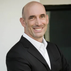 David Kramer headshot