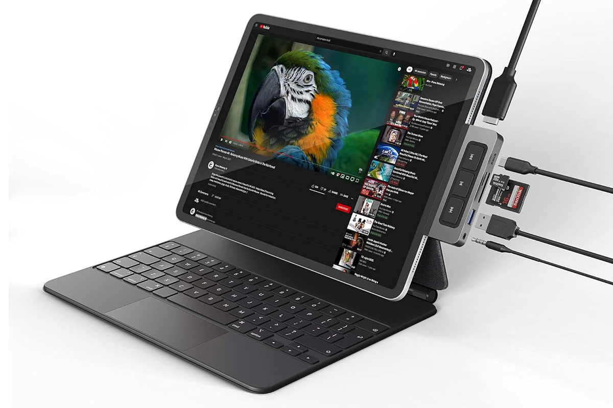 HyperDrive 6-in-1 USB-C Media Hub for iPad Pro/Air – Best USB-C hub for media controls
