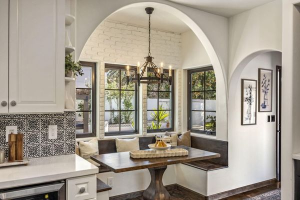 A Scottsdale Home Punctuated by Arches Hits the Market $2.7M