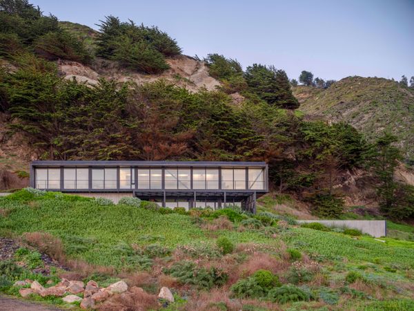 Even the Loft-Level Netting Has Water Views at This Chilean Beach House