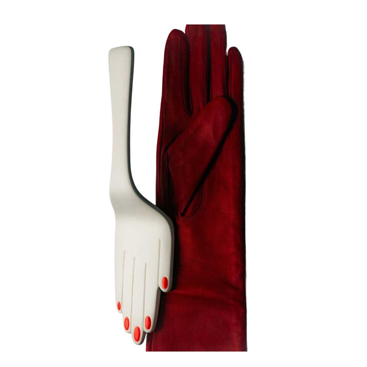 How to Put Together a Freaky Little Dining Tablescape