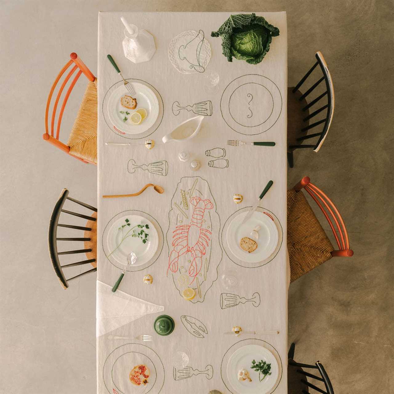How to Put Together a Freaky Little Dining Tablescape