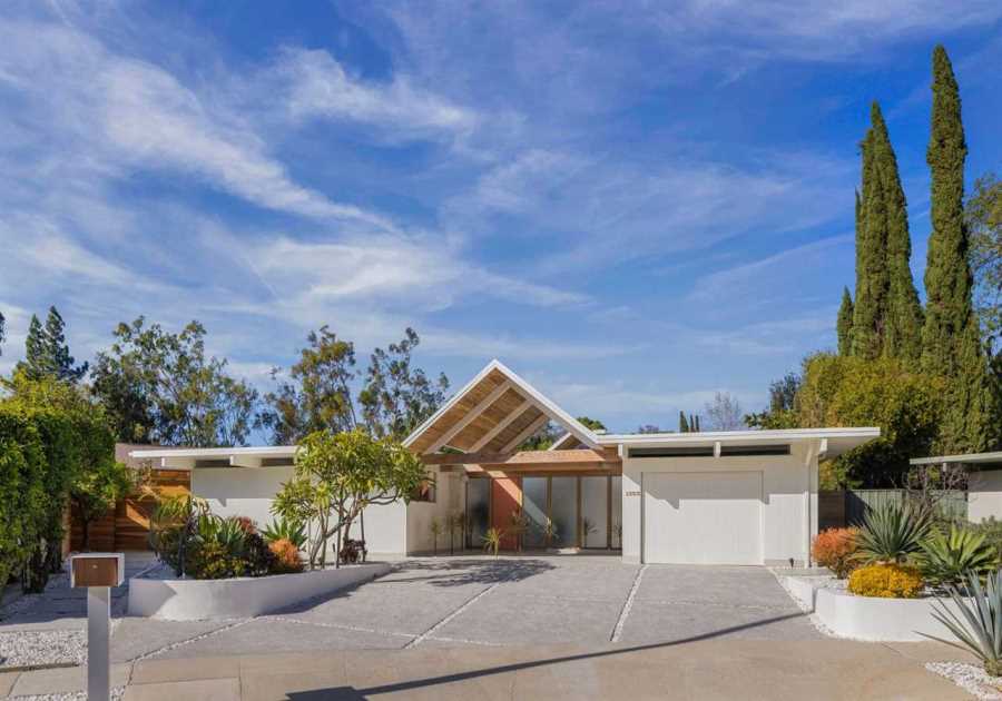 After a Complete Revamp, a Sunny SoCal Eichler Seeks $2.4M