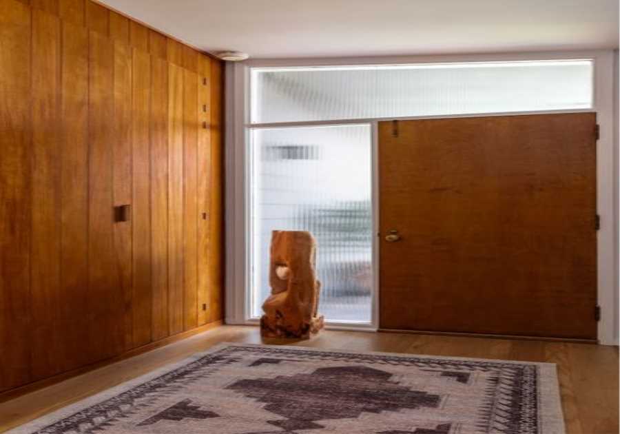 In Pasadena, a Landmark Midcentury Home Is on the Market for $2.8M