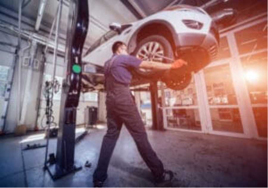 UK faces looming shortage of EV mechanics as transition gathers pace