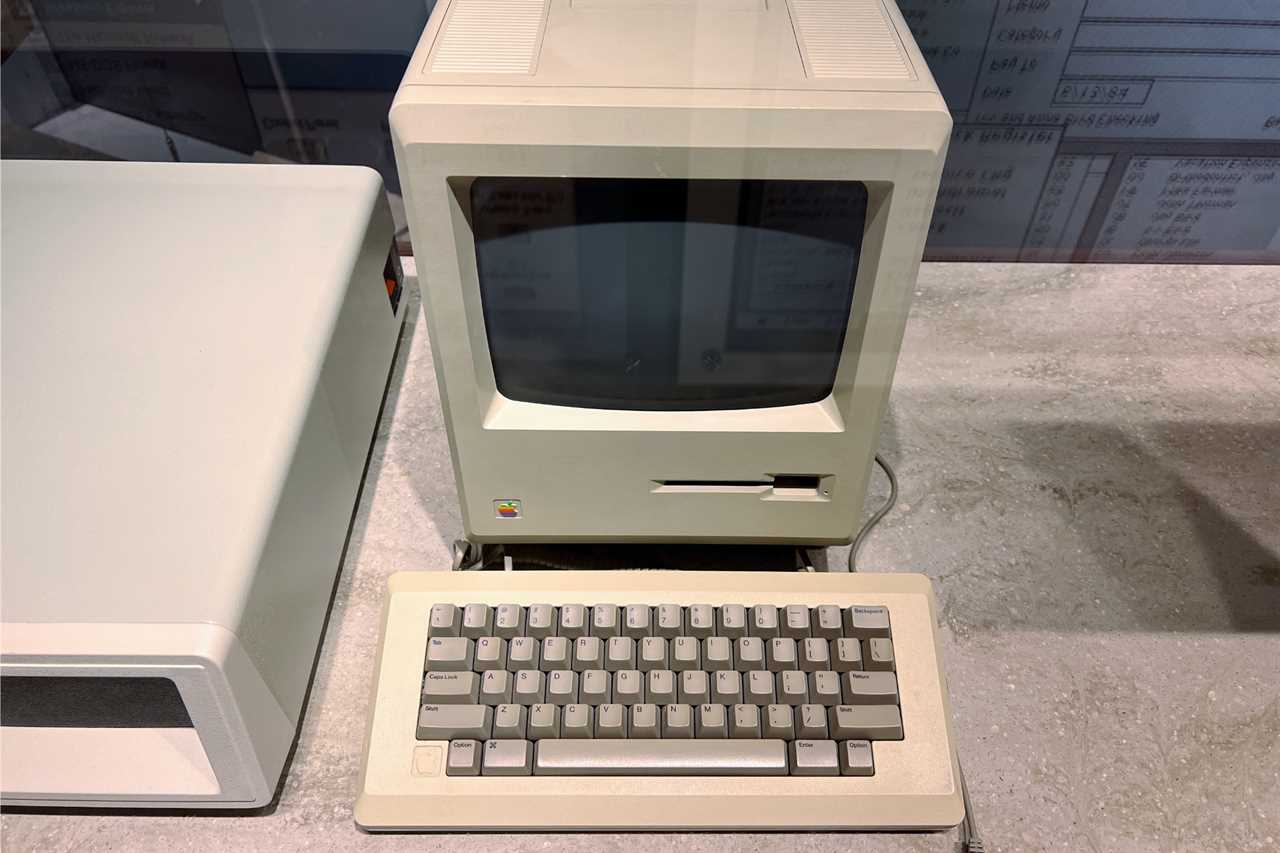 Macintosh 128K at the Computer History Museum
