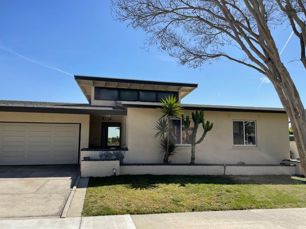 Before: The 1949 ranch style home is located in the View Park Historic District and is listed on the National Register of Historic Places. Notable for its Contemporary Ranch style, the home's combination of shed and flat roofs with varying pitches is unique for the time period.
