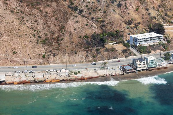 The Mowbray brothers have purchased 16 coastal lots in Malibu for nearly $100 million, saying they want to build luxury prefab homes.