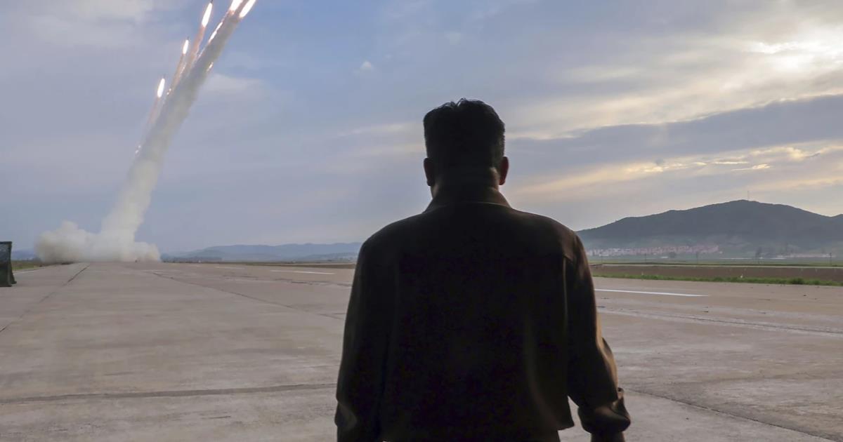 For the Second Consecutive Day, North Korea’s ‘Rocket Man’ Kim Jong Un Fires Multiple Short-Range Ballistic Missiles Into the East Sea  (VIDEOS)