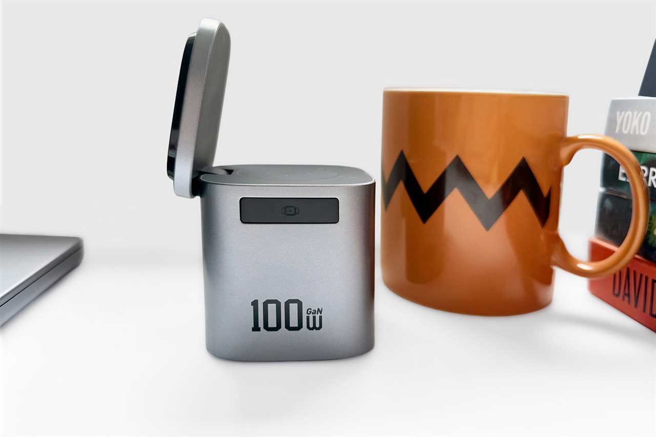 AceFast Z9 Pro side 1